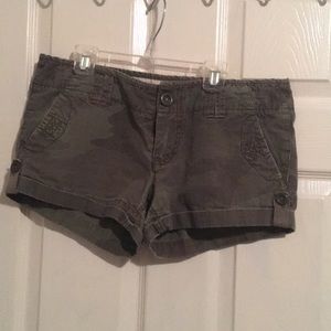 American eagle camouflage shorts